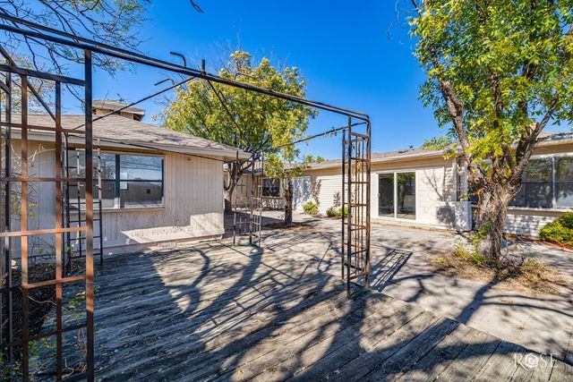 165 Edinburgh Road, San Angelo, TX 76901