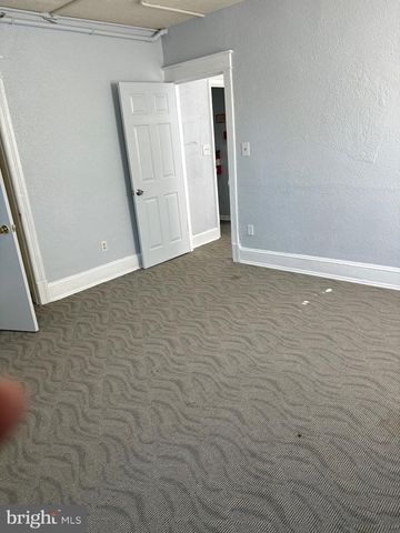 1528 MARION BARRY AVE SE, Washington, DC 20020