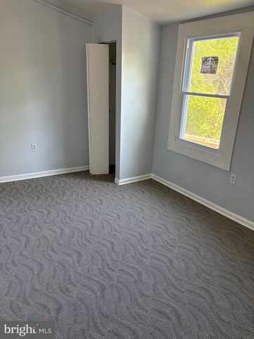 1528 MARION BARRY AVE SE, Washington, DC 20020