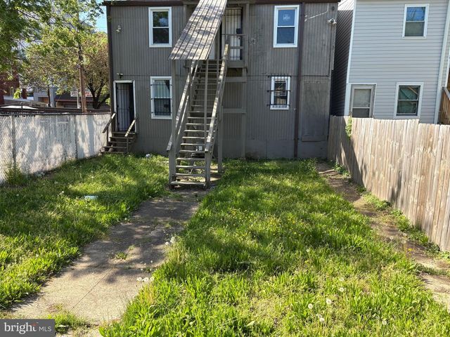 1528 MARION BARRY AVE SE, Washington, DC 20020