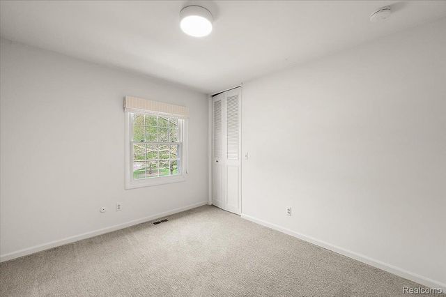 1000 Trailwood Path, Bloomfield Hills, MI 48301