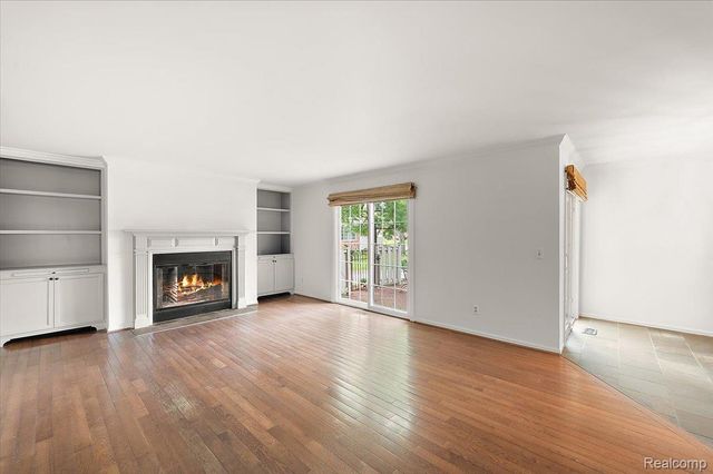 1000 Trailwood Path, Bloomfield Hills, MI 48301