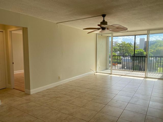 4 Royal Palm Way 308, Boca Raton, FL 33432