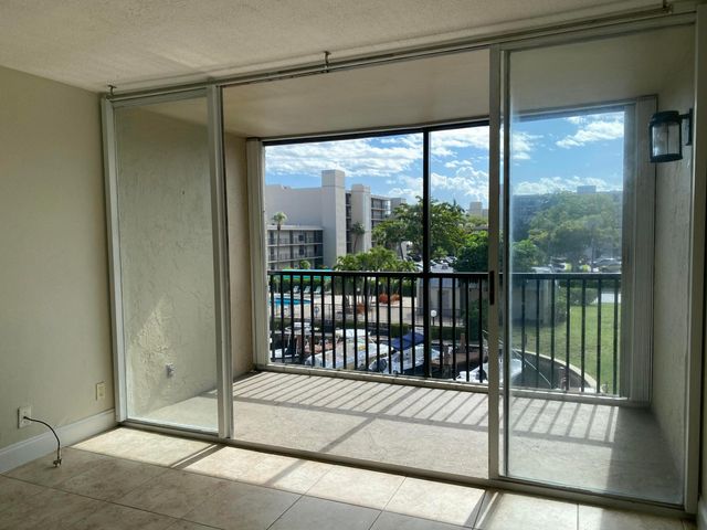 4 Royal Palm Way 308, Boca Raton, FL 33432