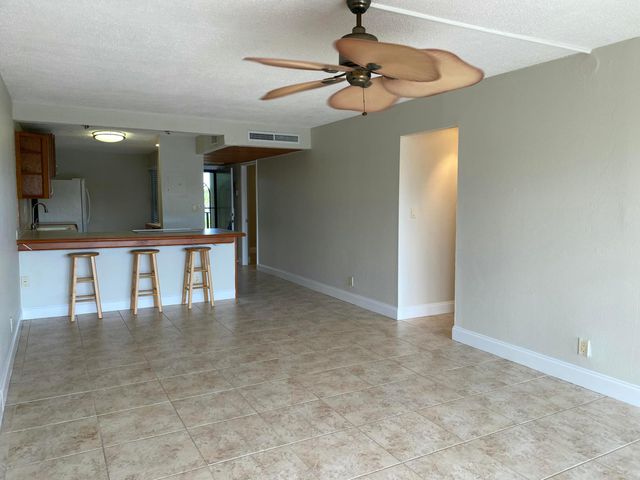 4 Royal Palm Way 308, Boca Raton, FL 33432