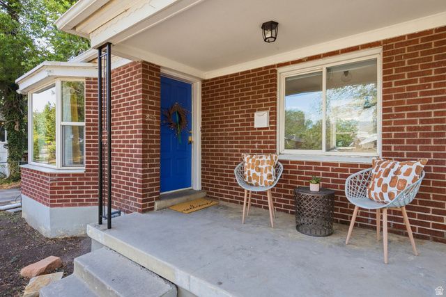 985 N AMERICAN BEAUTY DR, Salt Lake City, UT 84116