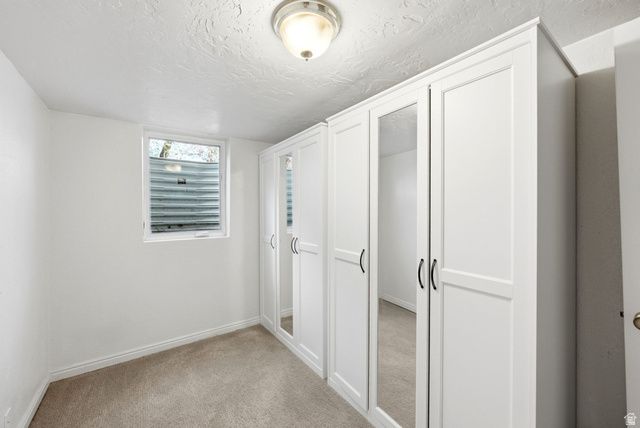 985 N AMERICAN BEAUTY DR, Salt Lake City, UT 84116
