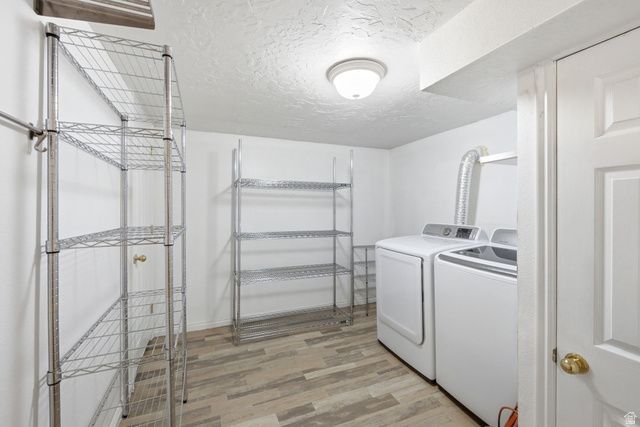 985 N AMERICAN BEAUTY DR, Salt Lake City, UT 84116