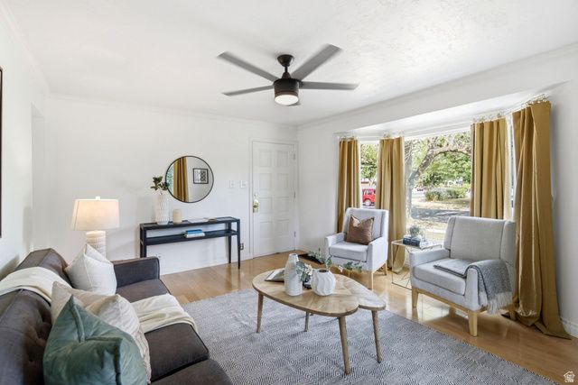 985 N AMERICAN BEAUTY DR, Salt Lake City, UT 84116