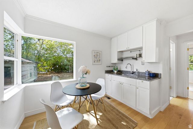985 N AMERICAN BEAUTY DR, Salt Lake City, UT 84116