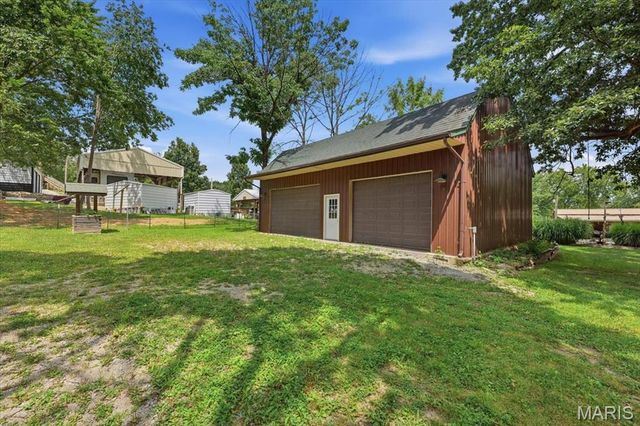 6051 Valley Drive, French Village, MO 63036