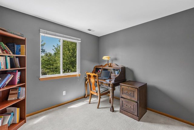 1208 Kennedy DRIVE, Hartford, WI 53027