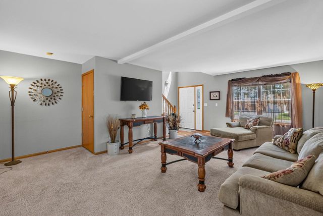 1208 Kennedy DRIVE, Hartford, WI 53027
