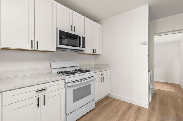 3552 47th St, San Diego, CA 92105