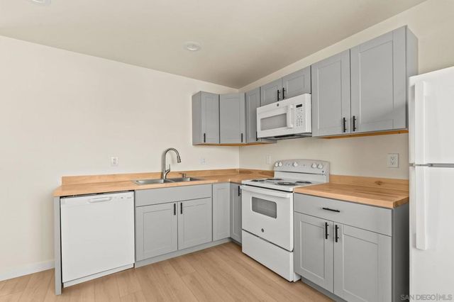 3552 47th St, San Diego, CA 92105
