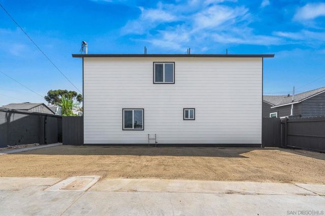 3552 47th St, San Diego, CA 92105
