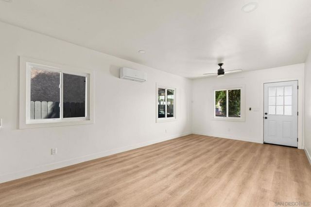 3552 47th St, San Diego, CA 92105