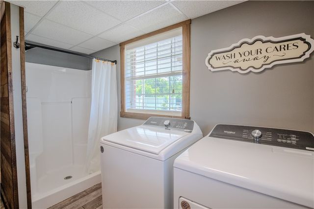 42 N Main St, Fairchance, PA 15436