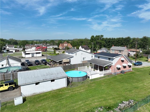 42 N Main St, Fairchance, PA 15436