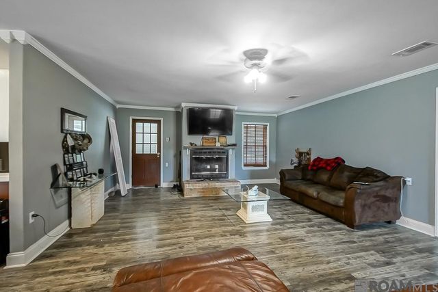 35825 Homer Graham Rd, Walker, LA 70785