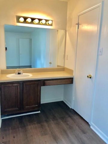 6701 Dickens Ferry Road 115, Mobile, AL 36608