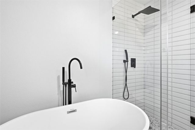 905 E 53rd ST, Austin, TX 78751