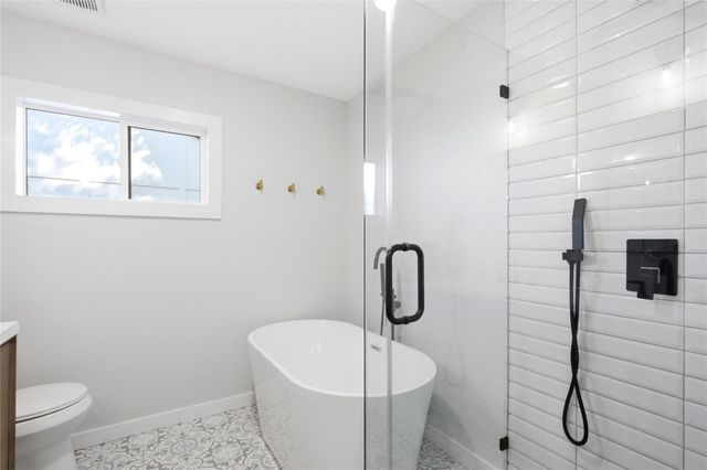905 E 53rd ST, Austin, TX 78751