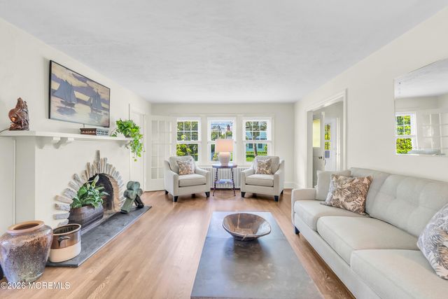 206 Monroe Avenue, Spring Lake, NJ 07762