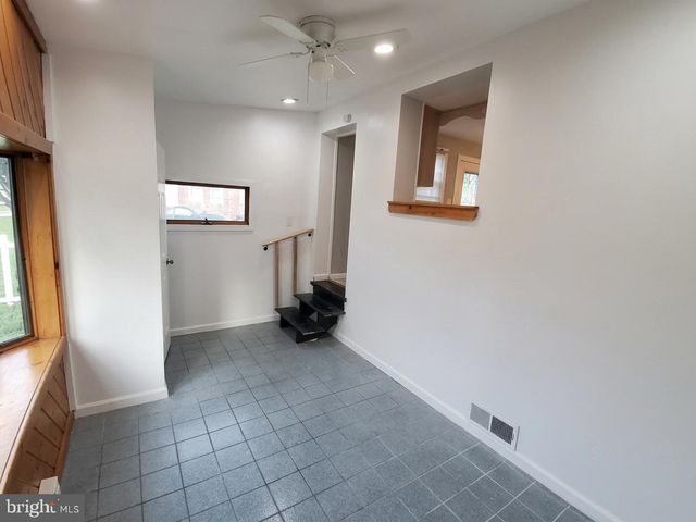 130 N WELLS AVE, Glenolden, PA 19036