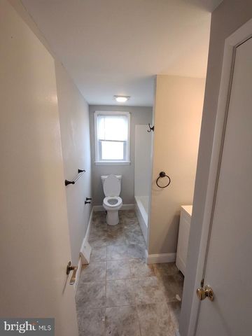 130 N WELLS AVE, Glenolden, PA 19036