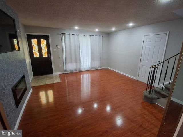 130 N WELLS AVE, Glenolden, PA 19036