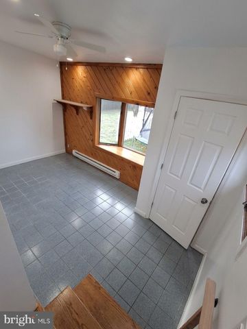 130 N WELLS AVE, Glenolden, PA 19036