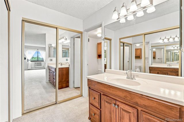 14000 E Linvale Place 401, Aurora, CO 80014