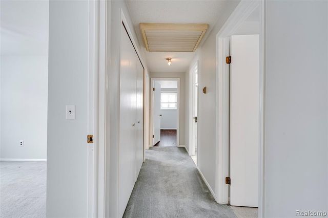 45900 Gainsborough Drive, Canton, MI 48187