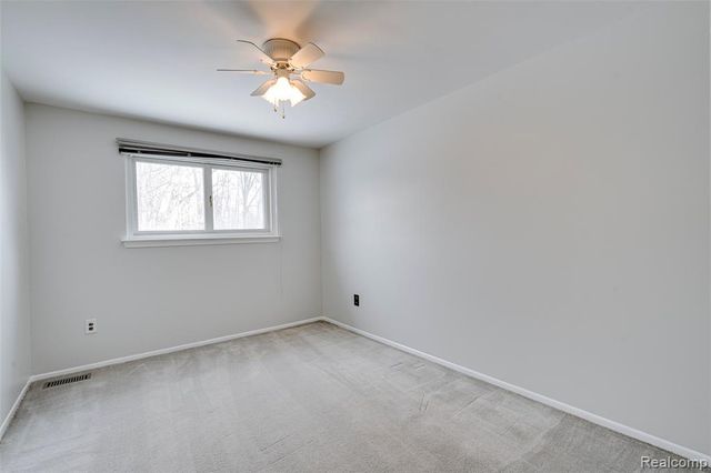 45900 Gainsborough Drive, Canton, MI 48187