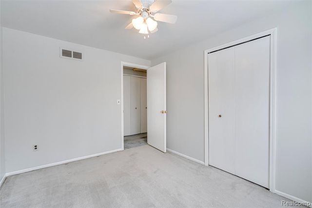 45900 Gainsborough Drive, Canton, MI 48187