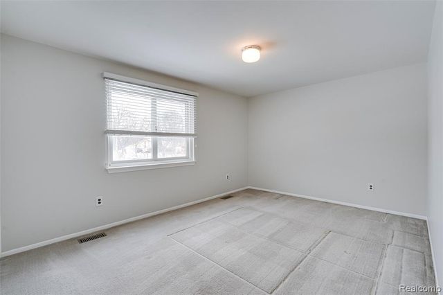 45900 Gainsborough Drive, Canton, MI 48187