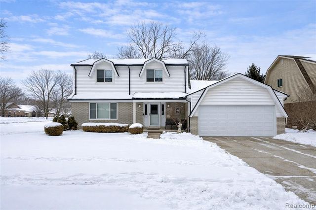 45900 Gainsborough Drive, Canton, MI 48187