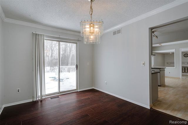 45900 Gainsborough Drive, Canton, MI 48187