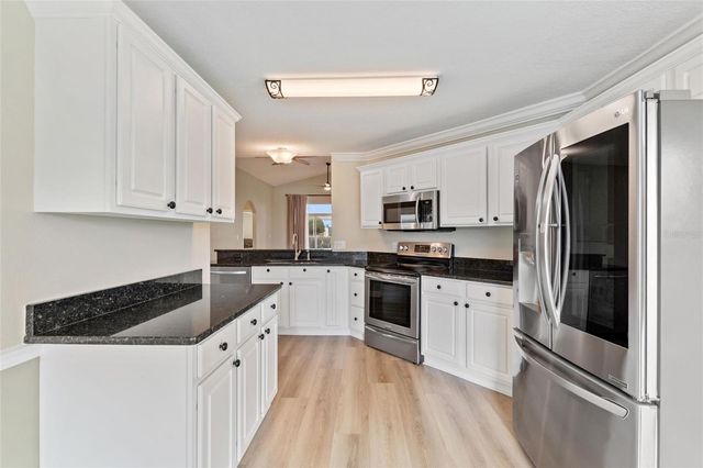 125 RIDGE VIEW DR, Davenport, FL 33837