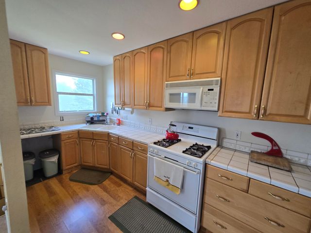 19 Haven Court, Shelter Cove, CA 95589