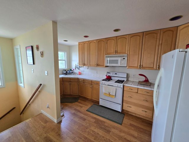 19 Haven Court, Shelter Cove, CA 95589