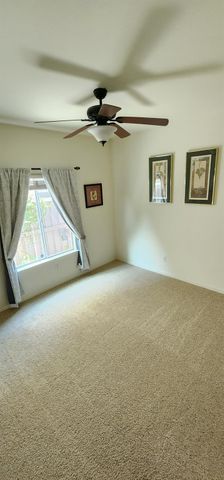 6654 E Liberty Avenue E, Fresno, CA 93727