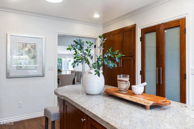 4366 Bel Air Drive, La Canada Flintridge, CA 91011