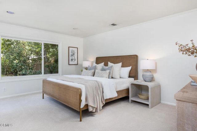 4366 Bel Air Drive, La Canada Flintridge, CA 91011