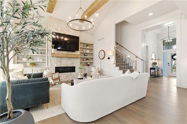 16804 Rosehill Street, Overland Park, KS 66221