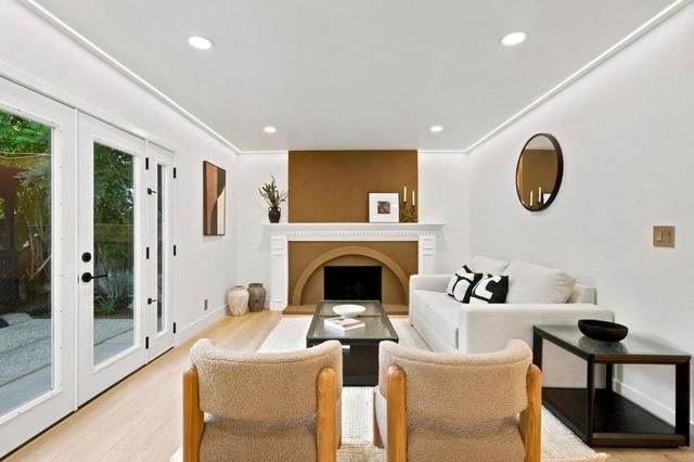 5016 Las Cruces Court, San Jose, CA 95118