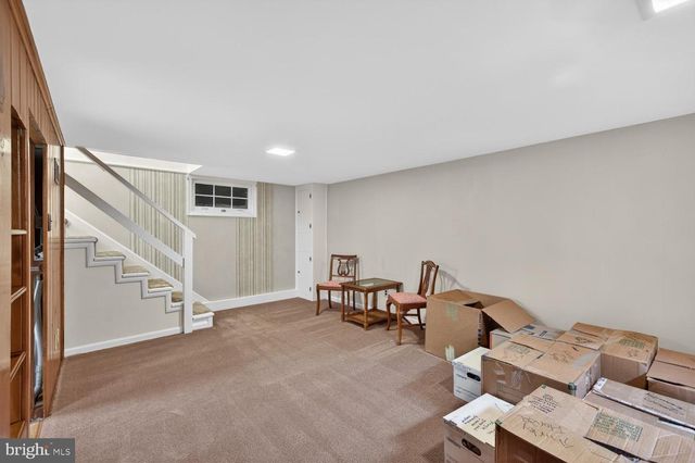227 N EDISON ST, Arlington, VA 22203