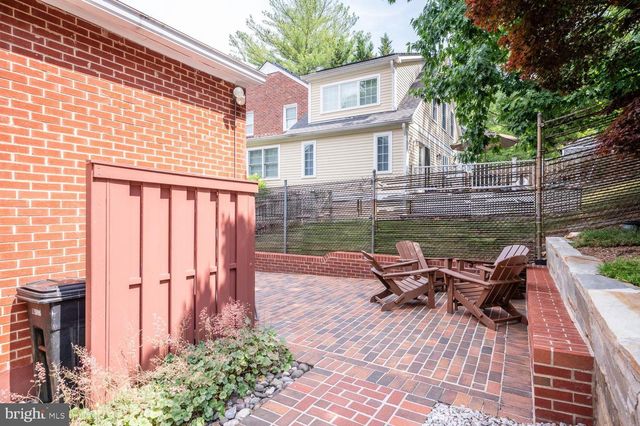 227 N EDISON ST, Arlington, VA 22203