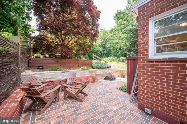 227 N EDISON ST, Arlington, VA 22203